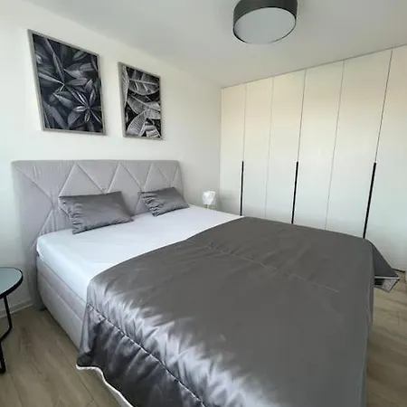 Apartman Centrum S Parkovanim Kosice Exterior photo